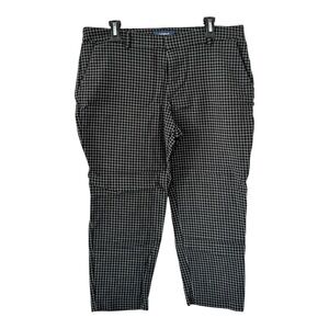 Old Navy Harper Mid-Rise Black and‎ White Checkered Pants Size 14